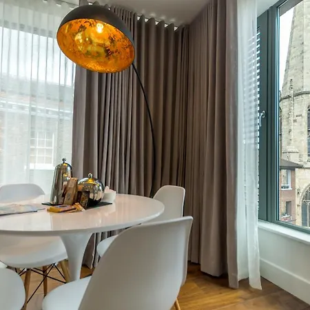 Castle Chambers Apartment *